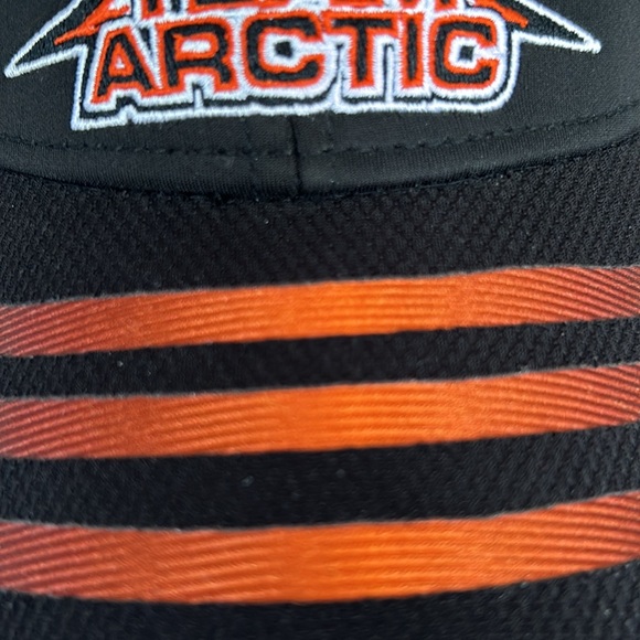 Team Arctic Arcticcat Baseball Style Adjustable Reflective Black Cap - Picture 5 of 9